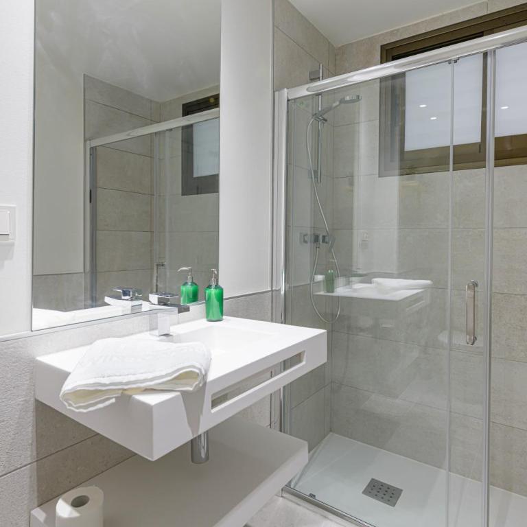 WintowinRentals Plaza del Teatro Malaga Historic Center & free parking - Apartamento de 3 dormitorios - 39