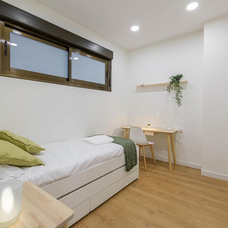WintowinRentals Plaza del Teatro Malaga Historic Center & free parking - Apartamento de 3 dormitorios - 47