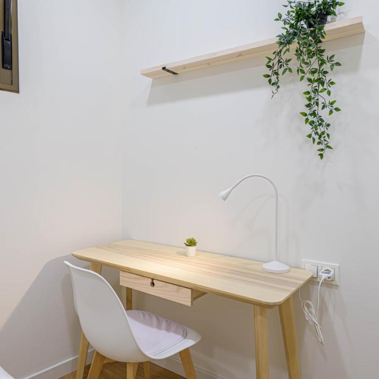 WintowinRentals Plaza del Teatro Malaga Historic Center & free parking - Apartamento de 3 dormitorios - 49
