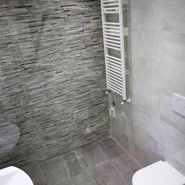 Rosa's House Rome Airport - Appartamento con 2 Camere da Letto - 5
