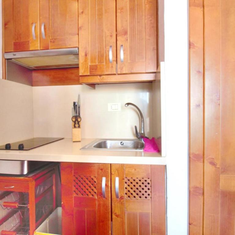 Studio with a canarian atmosphere in the south - Estudio con vistas a la piscina - 11