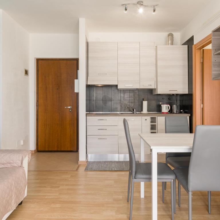 Casa Mya - One-Bedroom Apartment - 8