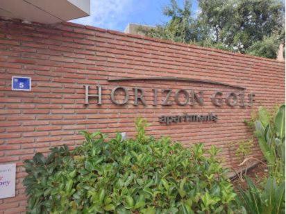 Stylish 3-Bed Apt on La Cala Golf 15th Hole View - Apartamento - 6