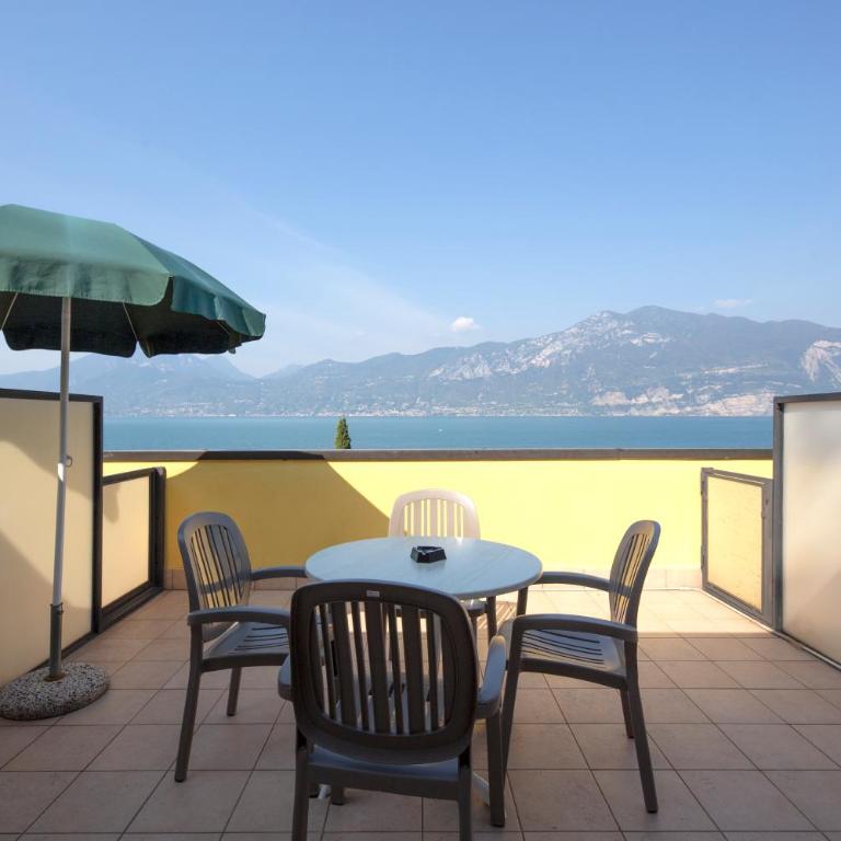 Residence Castelli - Apartment mit Balkon - 3