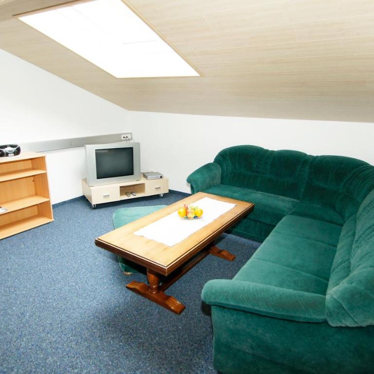 Ferienhaus Fleisch - Apartment mit 4 Schlafzimmern und Bergblick - 2