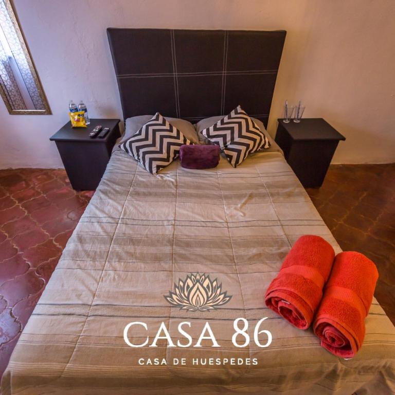 Casa 86 - Habitación Doble Deluxe - 1 o 2 camas - 8