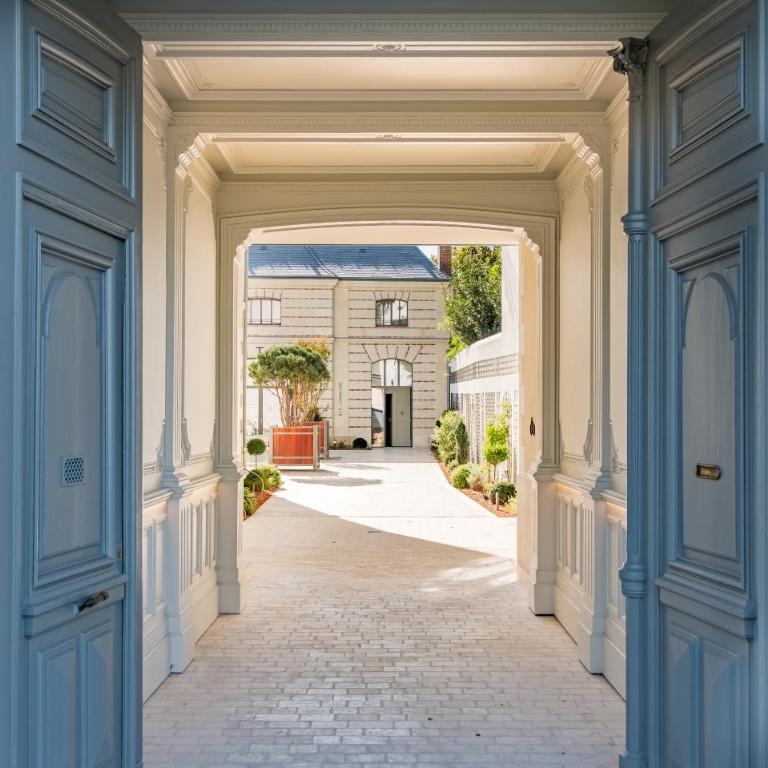 Les Trésorières - Chambre Prestige Accessible aux Personnes à Mobilité Réduite (Annexe « Le Cube ») - 1