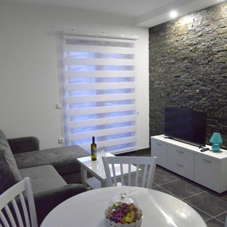 Zlatibor Hills Zeus - Two-Bedroom Apartment - 15