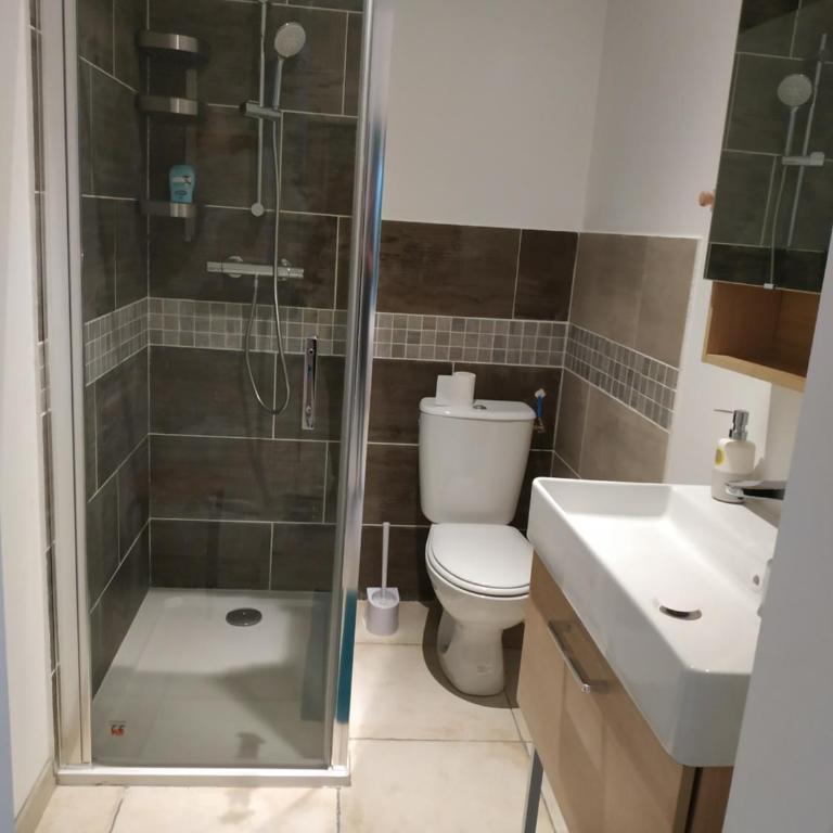 Studio Terrasse - Parking gratuit - Apartamento de 1 dormitorio - 3
