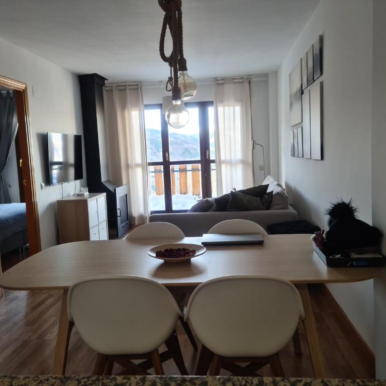 Tuhogarencerler sol y vistas - Two-Bedroom Apartment - 62