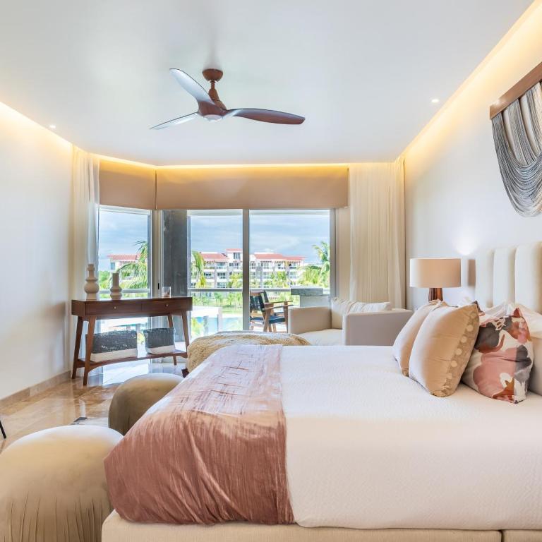 Casa Mia 3 bedroom At Mareazul apts - Four-Bedroom Apartment - 4