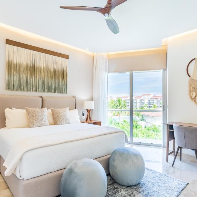 Casa Mia 3 bedroom At Mareazul apts - Four-Bedroom Apartment - 12