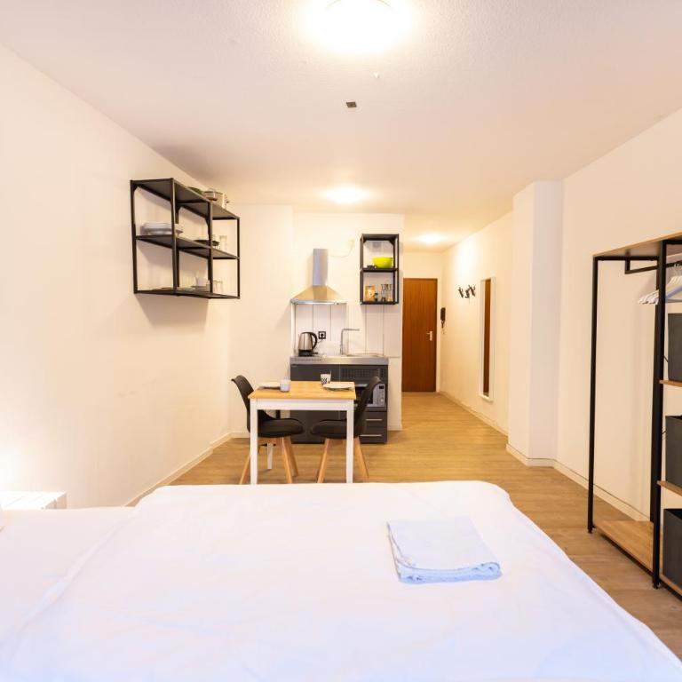 Modernes Apartment in der Innenstadt - Studio 2 with double bed - 3