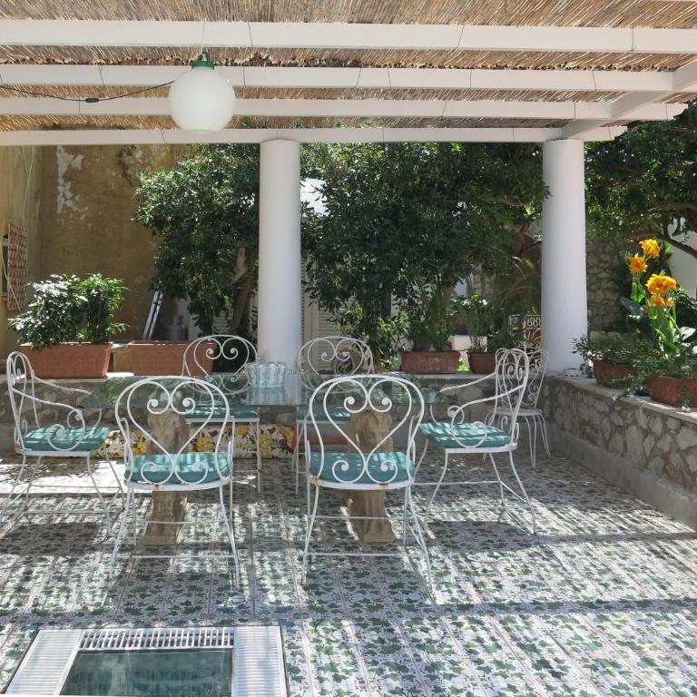 Villa Livia - Two-Bedroom House - 28