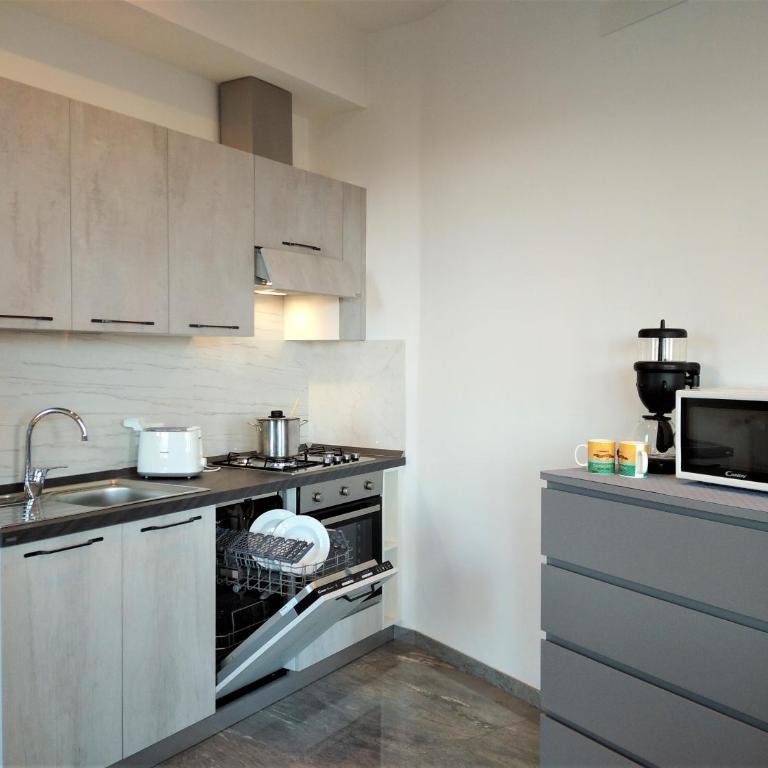 Astrid House - Appartamento con 2 Camere da Letto - 2
