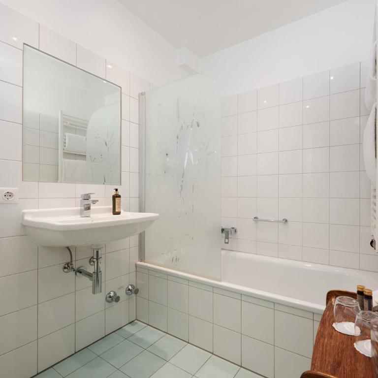 Design-Boutique Hotel Vosteen - Comfort Doppel-/Zweibettzimmer - 15