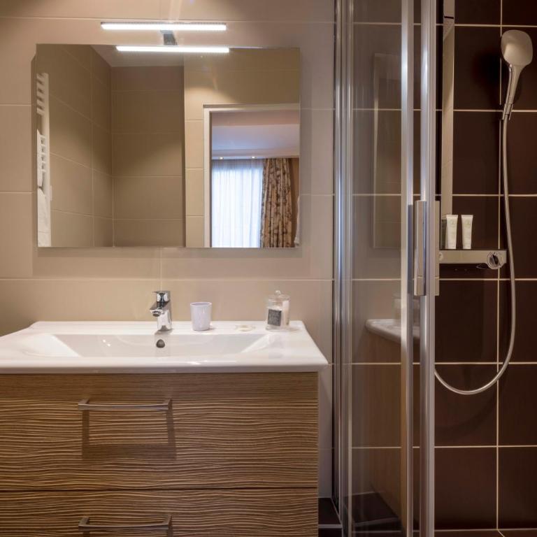 Hôtel Le Regent Paris - Chambre Double Standard - 6