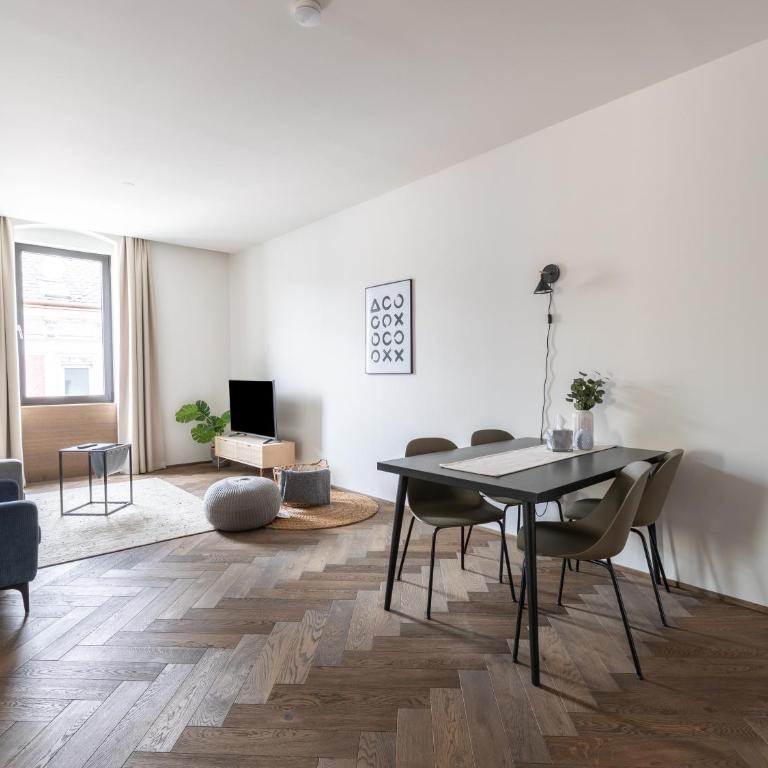 Limehome Linz Schillerstraße - Suite XL mit 1 Schlafzimmer und Balkon - 8