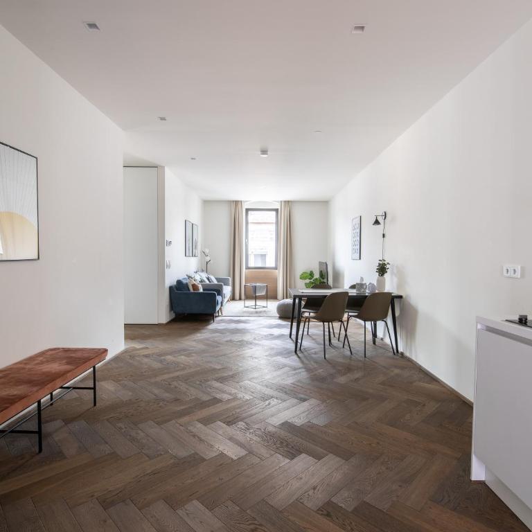 Limehome Linz Schillerstraße - Suite XL mit 1 Schlafzimmer und Balkon - 6