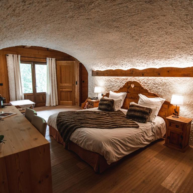 Les Chalets de la Serraz - Chambre Familiale - 1