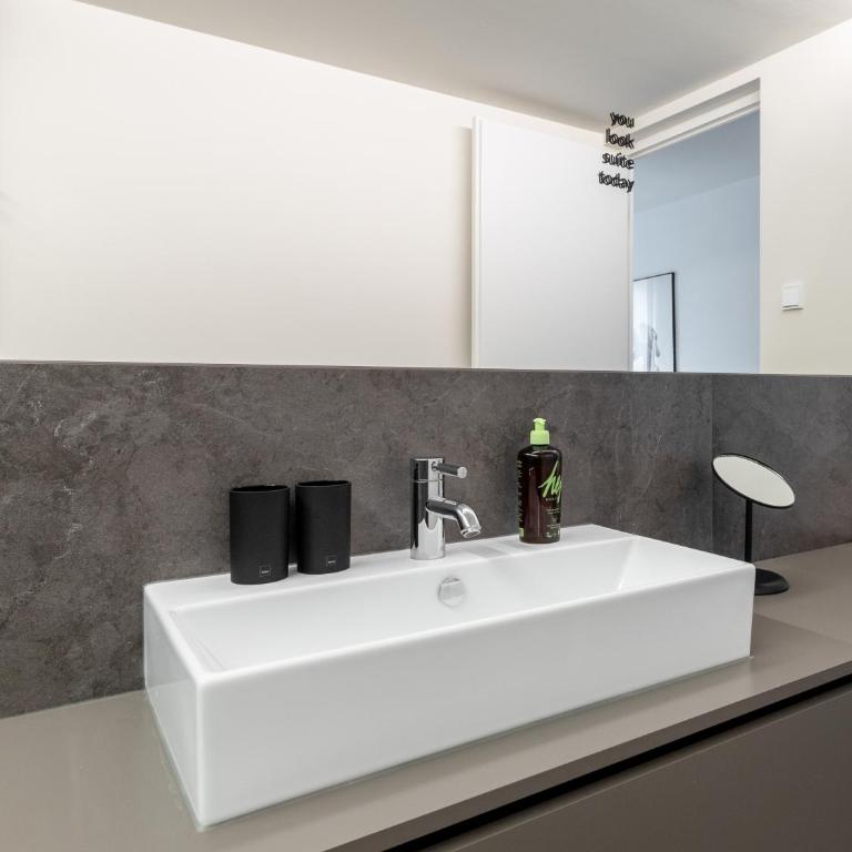 Limehome Linz Schillerstraße - Suite M mit 1 Schlafzimmer - 13