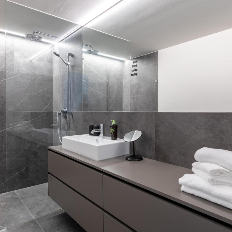 Limehome Linz Schillerstraße - Suite M mit 1 Schlafzimmer - 3