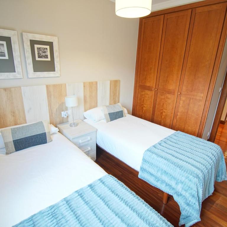 Piso Grande y Luminoso en el Casco Viejo de Bilbao - Three-Bedroom Apartment - 13
