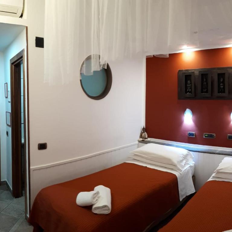 Hotel Europeo Napoli - Twin Room - 12
