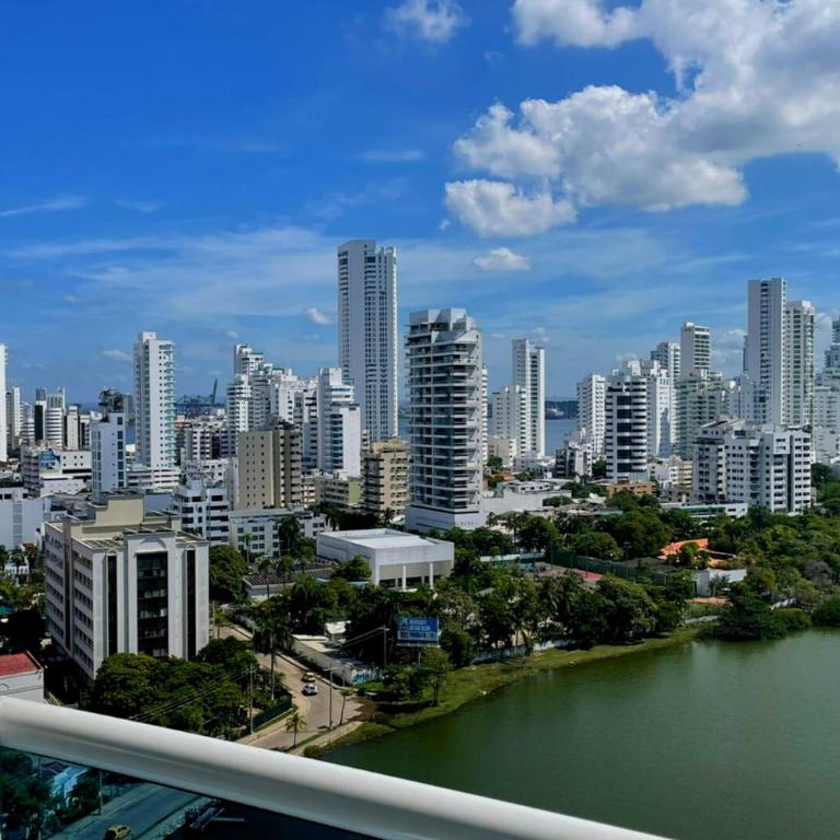 Apartamento en Cartagena con Espectacular Vista en El Laguito Bocagrande - Apartamento de 2 dormitorios - 8