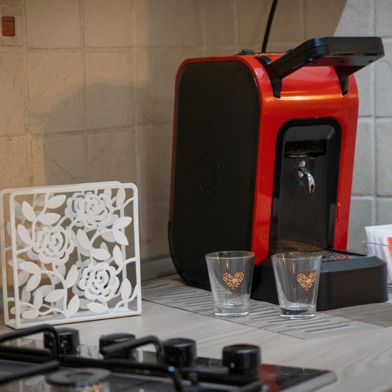 AD UN PASSO DAL CENTRO - Appartamento con 1 Camera da Letto - 13
