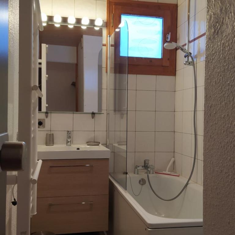 PARADISKI-BELLE PLAGNE, Altitude 2050m, APPART skis aux pieds 4 personnes - One-Bedroom Apartment - 8