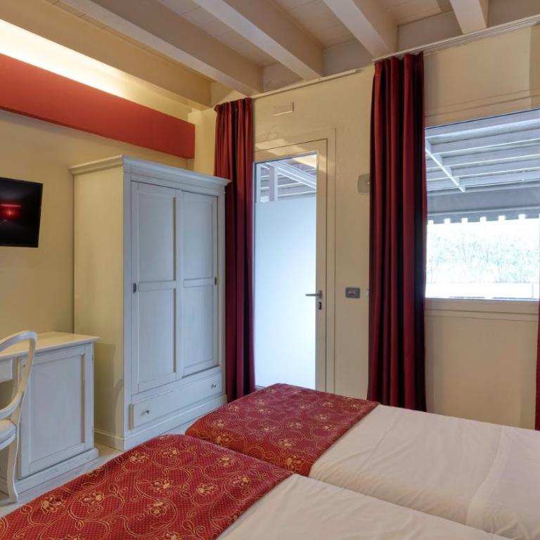 Hotel Fiera Di Brescia - Camera Doppia con Letti Singoli - 2