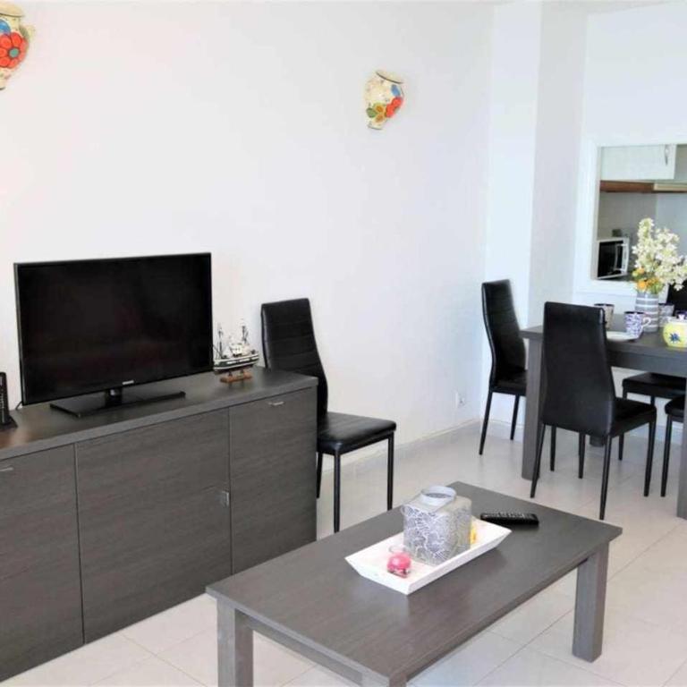 apartamento 14E Mar2 2 dormitorios - Two-Bedroom Apartment - 12
