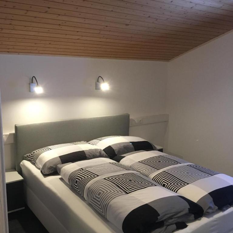 Haus Bergblick - Apartment mit 1 Schlafzimmer und Dusche - 19