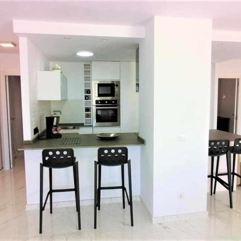 0E M2 1ª línea con Terraza grande y vistas al mar - Two-Bedroom Apartment - 8