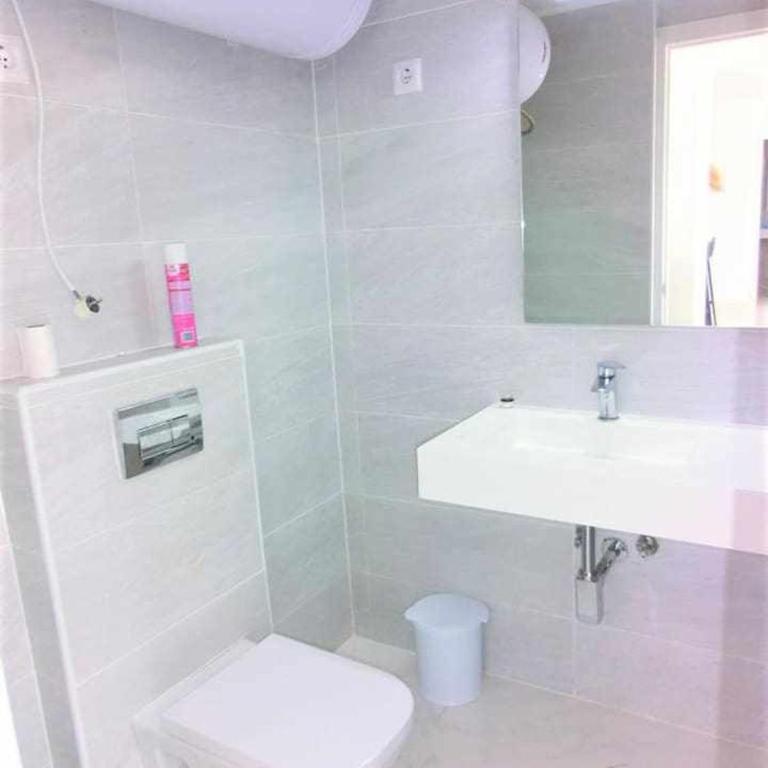 0E M2 1ª línea con Terraza grande y vistas al mar - Two-Bedroom Apartment - 15