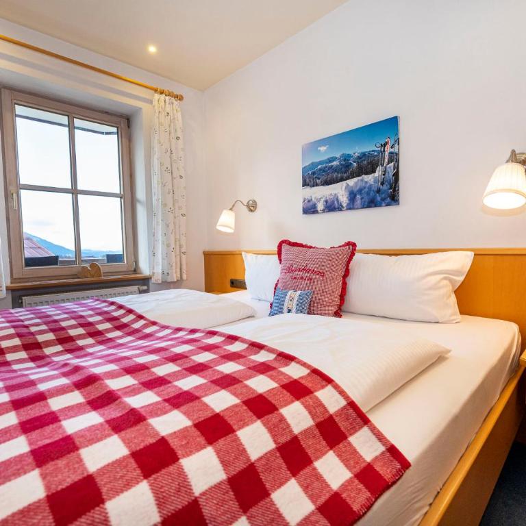 Gemütliche Ferienwohnung Bergwiese, 2-Raum, separates Schlafzimmer, schönen Balkon oder Terrasse, Komfort Ausstattung, ruhige Südlage, kostenfrei WLAN und schöne helle Sauna, Brötchenservice, Parkplatz, Hunde auf Anfrage, E-Tankstelle, Sonnenlage - Appartamento con Vista Montagna - 7