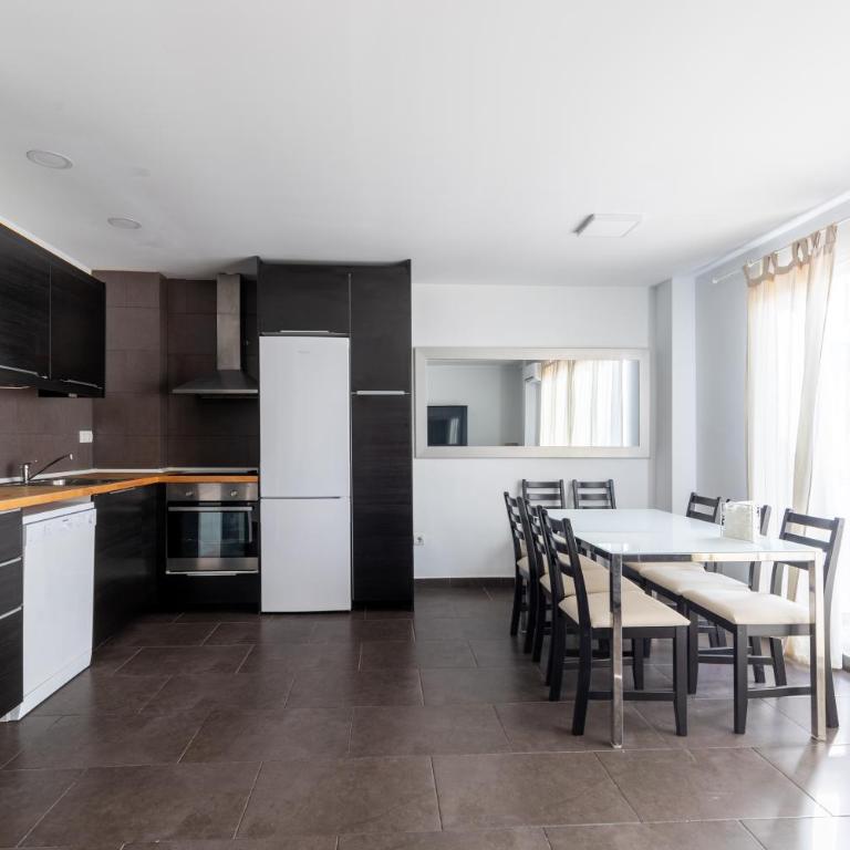 FUN BUILDING DUPLEXES by HOMEABOUT - Apartamento - 21