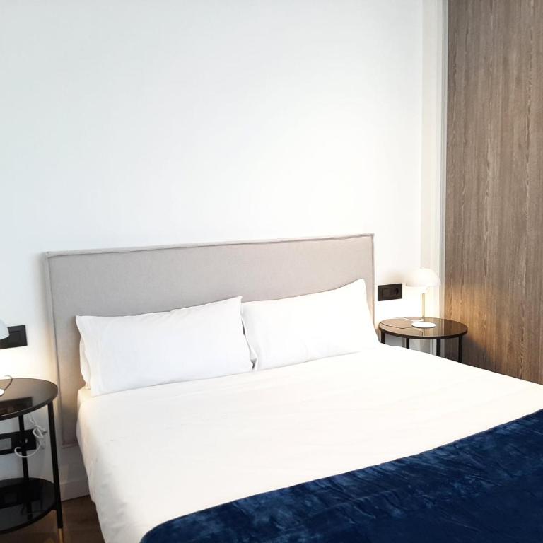 Apartamentos Celestina by gaiarooms - One-Bedroom Apartment - 18