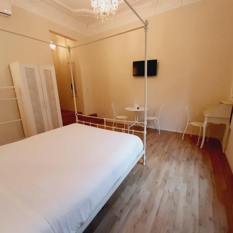 Lumine Luxury Suites by gaiarooms - Deluxe Double Room - 18
