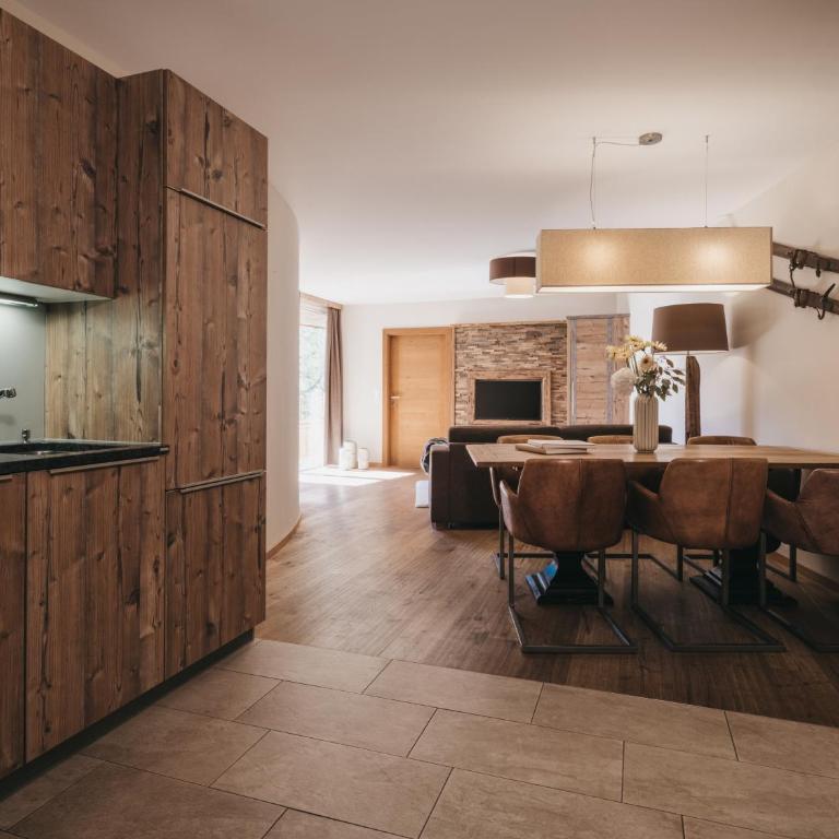 VAYA Terrazena Serfaus - Two-Bedroom Superior Apartment - 1