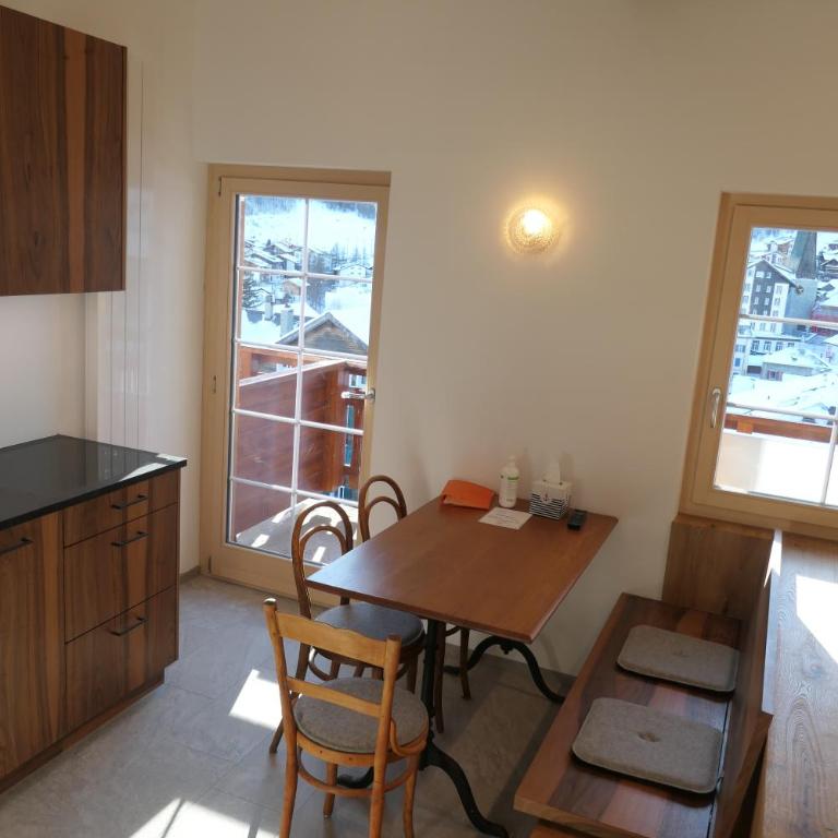 Chalet Valeria - Apartment mit Blick auf die Berge - 11