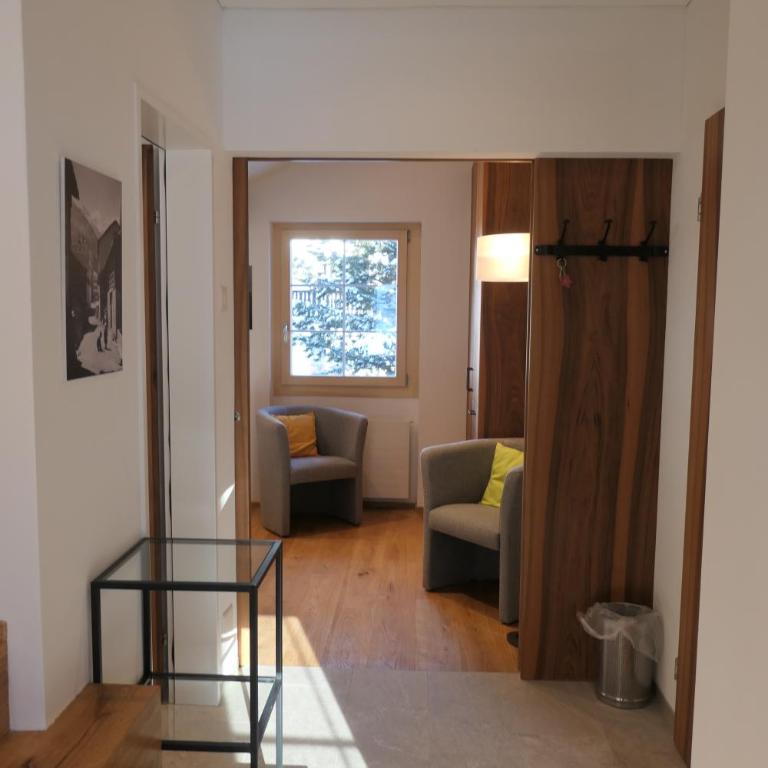 Chalet Valeria - Apartment mit Blick auf die Berge - 10