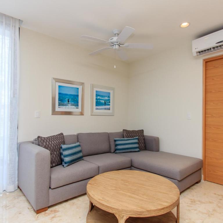 A-Nah Apartments, Rooftop Pool, walking distance to 5th avenue - Apartment with Terrace - 33
