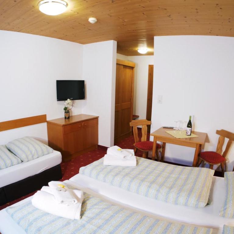 Pension Traube - Triple Room - 3