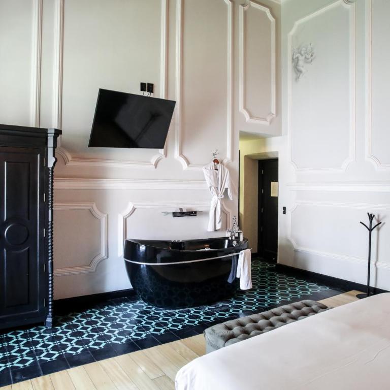 Quinta Esencia - Suite con balcón - 5