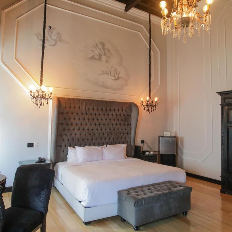 Quinta Esencia - Suite con balcón - 9