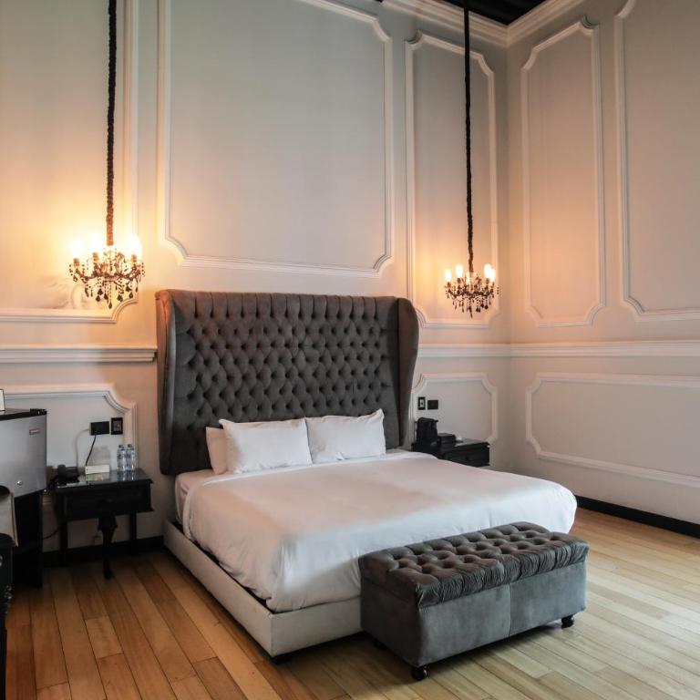 Quinta Esencia - Suite con balcón - 10