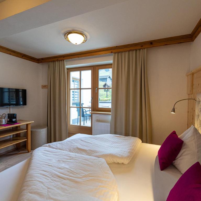 Hotel und Alpen Apartments - Bürglhöh - Doppelzimmer mit Balkon - 6
