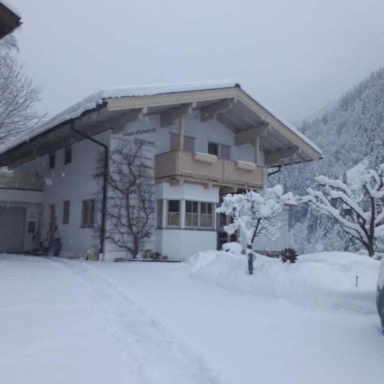 Haus-Claudia - Apartment - 22
